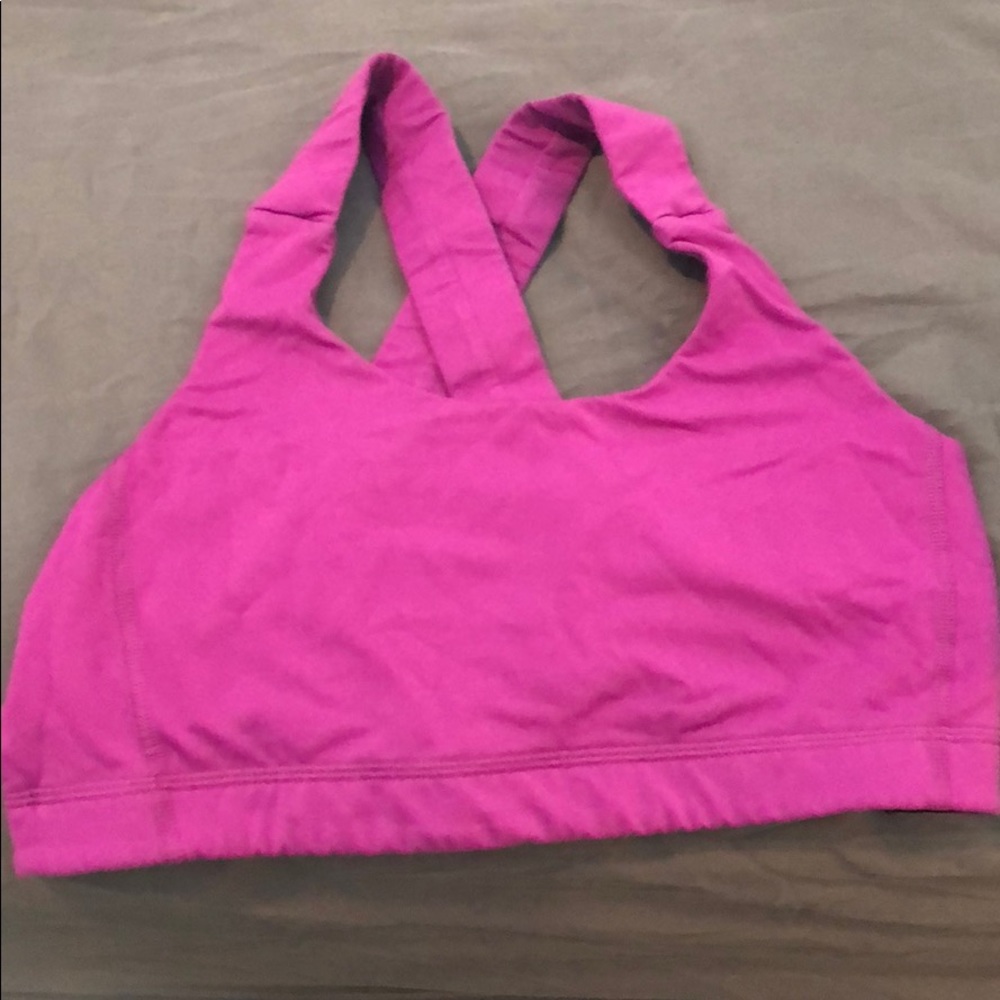 Lululemon sports bra